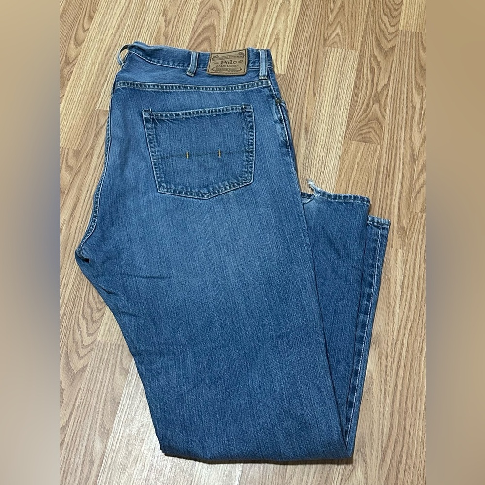 Ralph Lauren Hampton Straight Blue Jeans Size 42B x 34 - Some Wear @ Heel Hem
